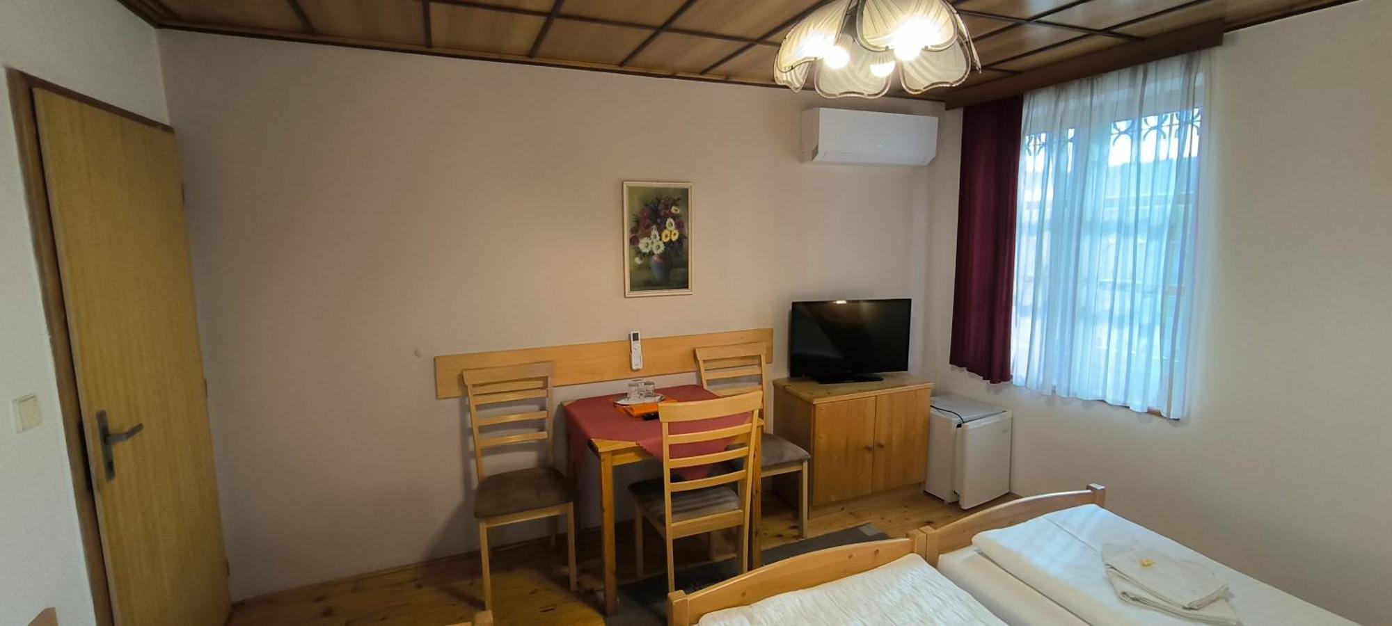 Penzion Romance Břeclav Exteriör bild